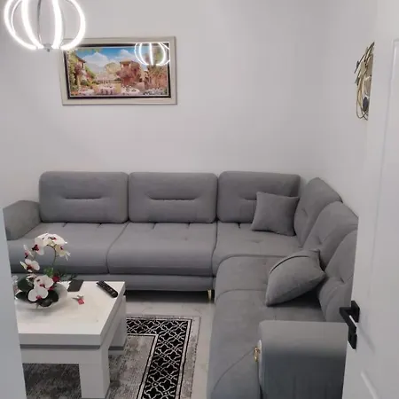 Monda Venetik's House Apartment Gramsh